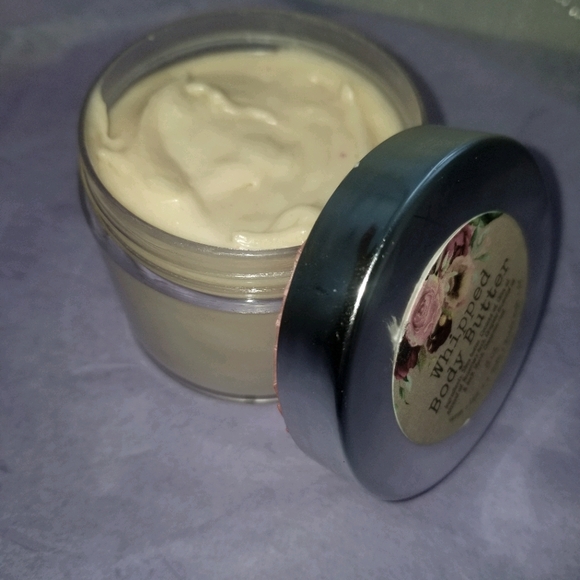 Organic Whipped SHEA BUTTER body cream - Picture 2 of 4